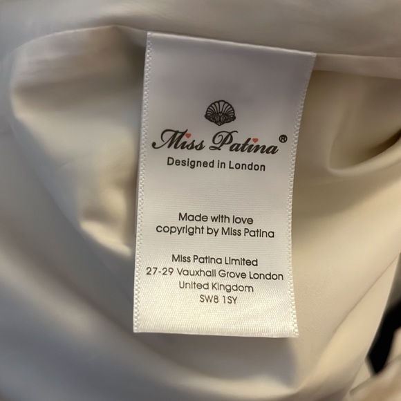 Fun, geometric midi A line skirt! - Picture 3 of 4